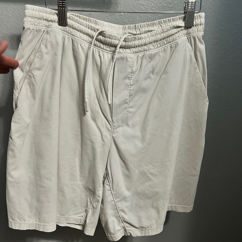 Lululemon Mens shorts